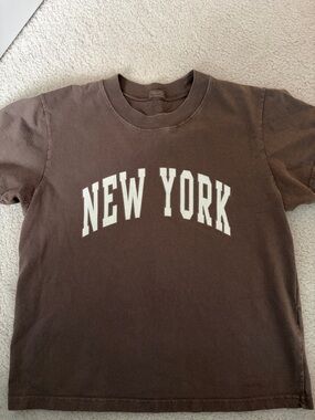 Brandy Melville Brown Crewneck Tee with Cream Tag Detail